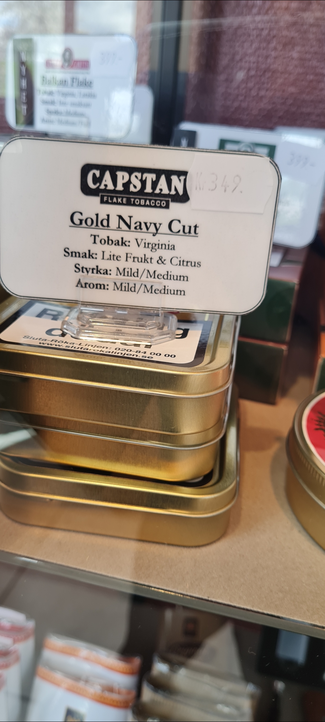 Gold navy cut från märket Capstan